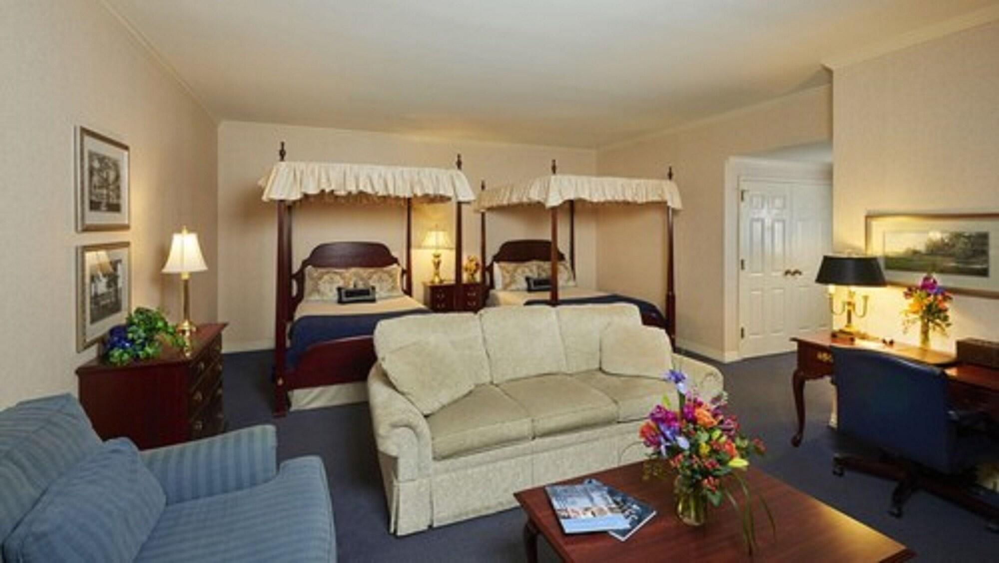 Hotel Nittany Lion