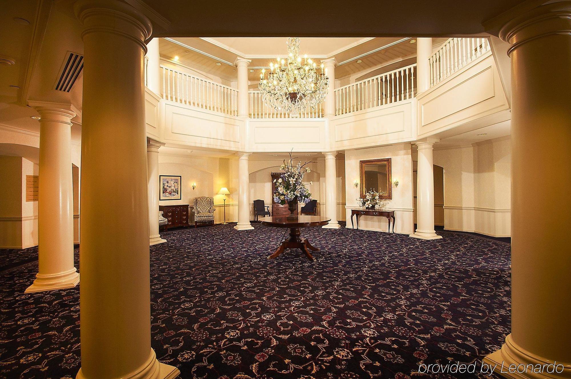 Nittany Lion Hotel